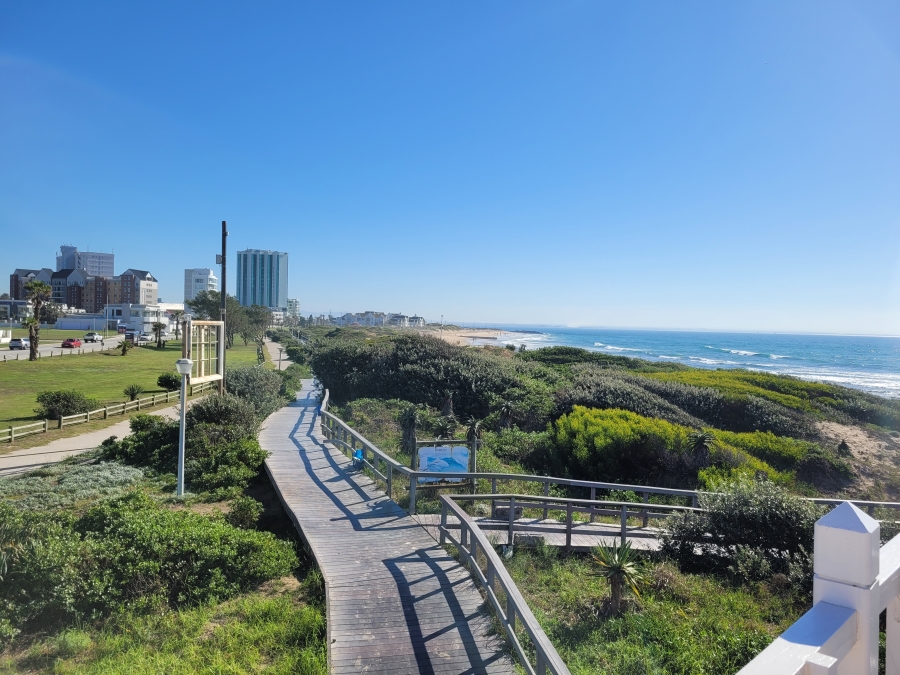 3 Bedroom Property for Sale in Summerstrand Eastern Cape